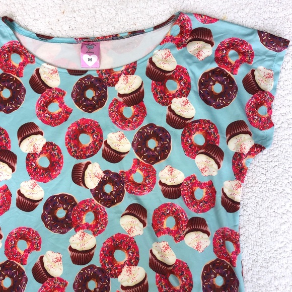 Cupcake & doughnut t-shirt graphic print tee short sleeve women’s medium - Picture 2 of 8